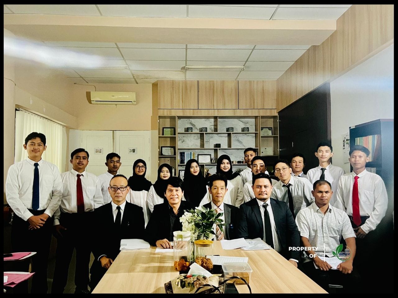 01ba2366 e922 48a3 9ae8 d94a48a4da83